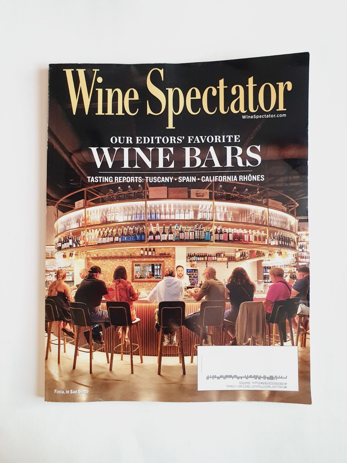 Wine Spectator Magazine October 15 & 31, 2025 – Editors Favorite Wine Bars